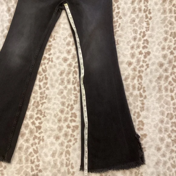 We The Free Black Denim Distressed Raw Hem Flare Boho Mid-Rise Jeans, Size 26 - Picture 13 of 15